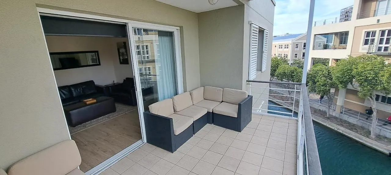 V&A Waterfront Marina Family Apartment 201 Altmore Cape Town